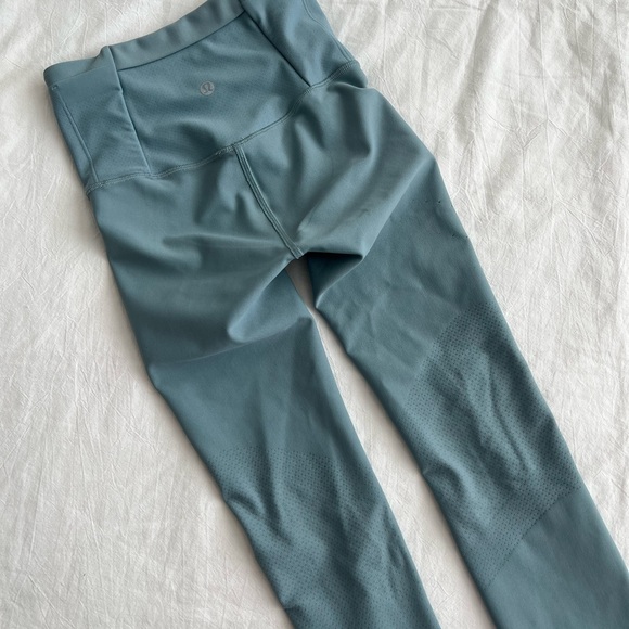 Lululemon leggings - Picture 4 of 5